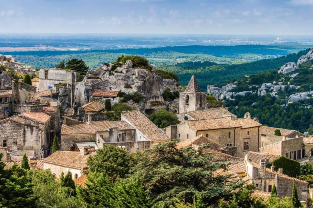 Vue Panoramique Sur Le Chateau,Montagne Et Grottes Fontaine-de-Vaucluse Esterno foto